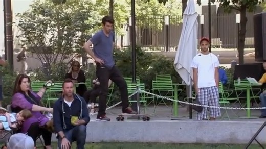 Every dog owner has been there: the stolen sandwich, the impatient barking before meals, the pulling on walks, or the lunge at anything that moves nearby. In this episode, I cover everyday dog problems that frustrate even the most loving pet parents and show how simple leadership and calm energy can bring balance back. You don’t need fancy tools or tricks, just the right mindset. 🐶 In this episode, you’ll learn: 🍽️ How to stop dogs from stealing food 🐕 How to fix leash pulling and lunging 🛹