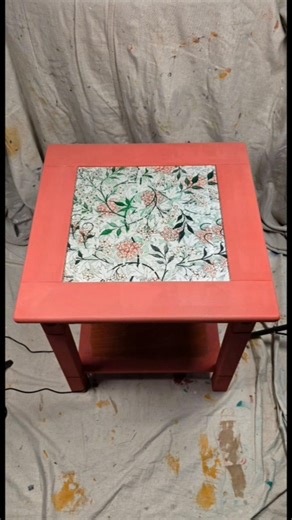 Reverse decoupage on glass top table, thrift flip.#thrift#flip#reversedecoupage#art#diydecor