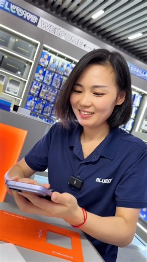 Sneak Peek 911 | Applying screen protector on xiaomi 17 pro max !! #xiaomi17pro #xiaomi17promax | Instagram