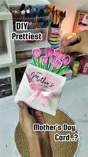 DIY prettiest Mother's Day Card 🎀🌷#shorts#mothersday#diycrafts#aesthetic#bhanusoniarts#shortsviral