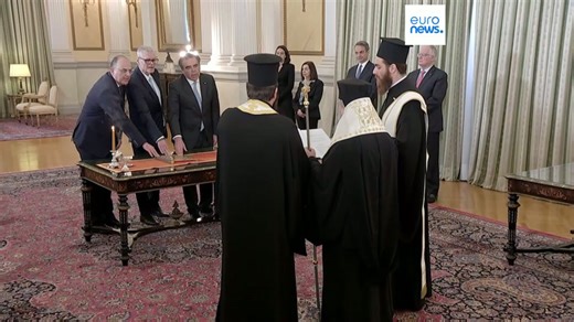 Ορκίστηκαν οι τρεις νέοι υπουργοί - Δέσμευση Σχοινά για ισχυρή ελληνική φωνή στις Βρυξέλλες