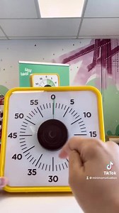 Les Minuteurs sont enfin de retour! 🥳 En janvier, quand ils sont arrivés, ils étaient sold out en même pas 30 jours. 🤯 Si tu en veux un pour ta famille, c'est le moment de passer commande! C’est le petit morceau qui te manque pour gérer les matins pressés, le temps d’écran ou la période des devoirs. Commande le tien avant qu’ils ne s’envolent! 👇🏼 https://www.minimomotivation.com/produit/minuteur-visuel-magnetique/ | Minimo motivation