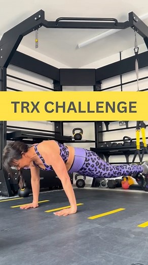 💥💥TRX CHALLENGE💥💥 Try this great exercise today which works the core and is great fun too- in plank position, feet in the straps pull the knees into a crunch on each side alternately. Do you use TRX in your group fitness/ pt classes? #trx #homeworkout #wokroutathome #groupfitness #groupexercise #fitnesspro #fitnessmotivation #coreworkout #absworkout #thursdayvibes | Choreography to go