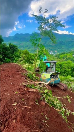Máy xúc múc núi đồng xxuuu #bintomvlogs #hotshots #xcavator #excavator #funny