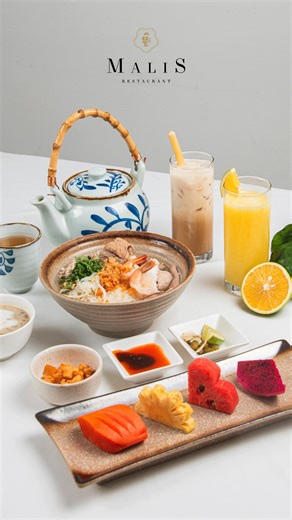 🌞 Start Your Morning the Malis Way 🌿 Awaken your senses with a nourishing Cambodian breakfast crafted from time-honored recipes and fresh, local ingredients. ✨ Because every great day begins with a great breakfast. 📍 Phnom Penh: 855 (0)15 814 888 📍 Siem Reap: 855 (0)15 824 888 Reserve now: https://malis.thalias.com.kh/reservation/ #MalisBreakfast #LivingCambodianCuisine #MorningsAtMalis #KhmerBreakfast #PhnomPenhEats #SiemReapEats #CambodianCuisine #ExploreCambodia | Malis