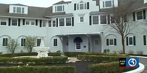 A look inside New London’s Lighthouse Inn