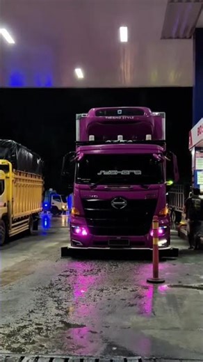 Himo thermo king mode malam😎😎 ‪@ThermoKingCorp‬