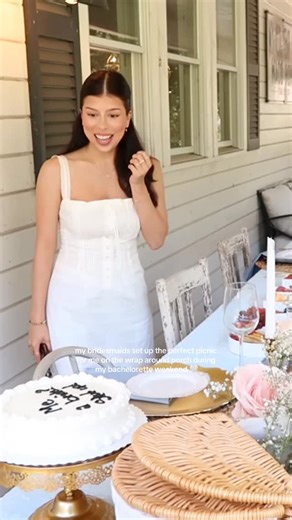 Elaina Michelle on Instagram: "More bachelorette diaries moments 懶 so grateful for my maid of honor & all her efforts to make my bachelorette special. My bridesmaid really made it perfect! . . . . #bachelorette #bridal #brunch #picnic #neutralstyle #explore"