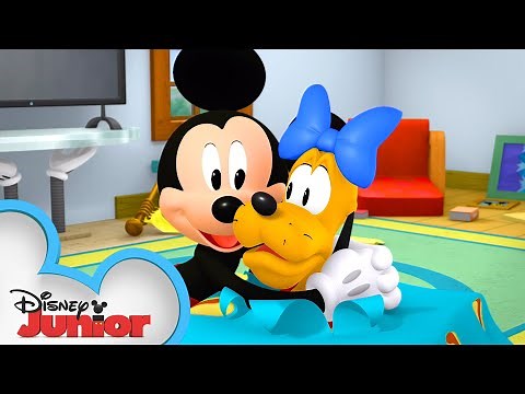 Mickey's Bow-Wow Birthday 🎂 | Mickey Mouse Hot Diggity Dog Tales | Disney Junior