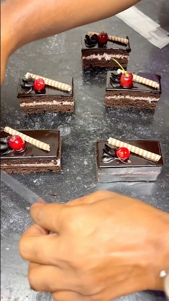 Beautiful truffle and strawberry pastry recipe #shortsfeed #shorts #trufflecake