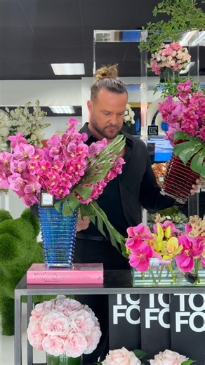 CFA Design Group on Instagram: "Located at 2533 nw 79th in Miami, our showroom offers the ultimate in home decor. Shop the largest selection of artificial plants and flowers arrangements so realistic you will have to remember not to water them. #cfadesigngroup #artificialflowers #artificialplants"