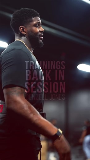 ❗️ Arizona, I’m here. AZ tap in. Elite training. Real results. Now taking new clients for 2026. No shortcuts. Just work. 📲 (678) 613-0029 📧 Email to lock a spot @5 Star Fitness