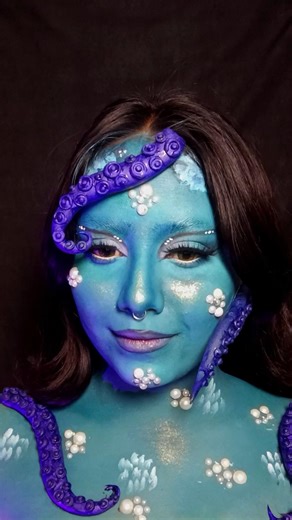 Mermaid🧜‍♀️#makeuptutorial #shorts #shortsfeed #explorepage #makeuptransformation #creativemakeup