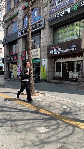 Exploring Korea as a Japanese Traveler | Vlogging Adventures