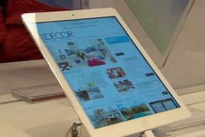 Apple's flexible screen technology could be slow to market