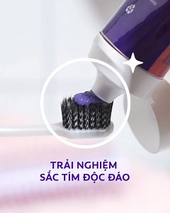 BẠN ĐÃ TRẢI NGHIỆM BÍ KÍP GIÚP RĂNG TRẮNG SÁNG HOT NHẤT MÙA HÈ NÀY? 💜 Colgate Optic White Purple với hàng triệu hạt tinh thể trắng sáng giúp trung hòa sắc vàng trên răng tức thì*, cho bạn nụ cười rạng rỡ ngay lần đầu sử dụng. Nếu bạn đang cần bí kíp để sẵn sàng tỏa sáng trong những chuyến du lịch mùa hè này, hãy trải nghiệm ngay! #HelloPurple💜 #ColgateVN #ColgateOpticWhite #ColgateOpticWhitePurple _____ *Là hiệu ứng tạm thời dựa trên thang đo độ màu sau 2 phút chải răng. Kết quả có thể khác nh