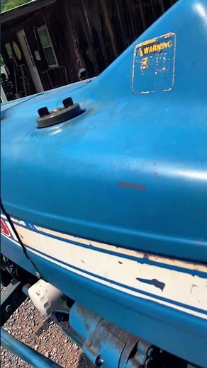 My tractor ford 2000