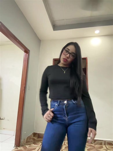 Videos de Soy Ale Rodriguez🐼🍓 (@soyalerodriguezz) con “sonido original - M”