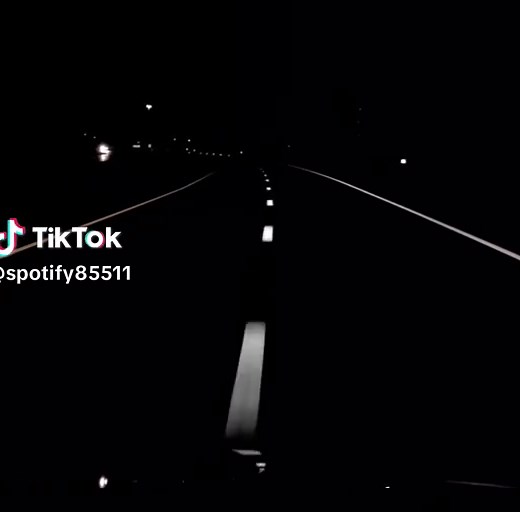 Aïcha: Découvrez les paroles de cette chanson emblématique