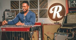 Video: Watch Robert Randolph Shred Through Pedals on His Pedal Steel Guitar