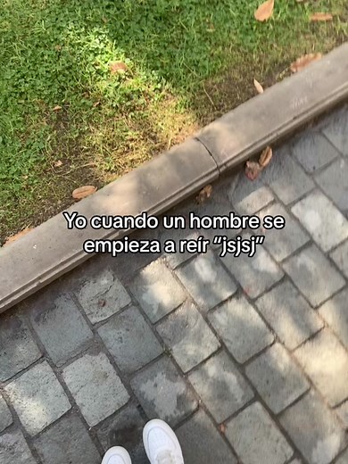 ¿Qué significa 'jsjsjs' en conversaciones?