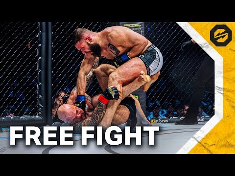 Powerful rear hand! 😵‍💫 SCHWINDT vs. MANNING | FREE FIGHT | OKTAGON 83