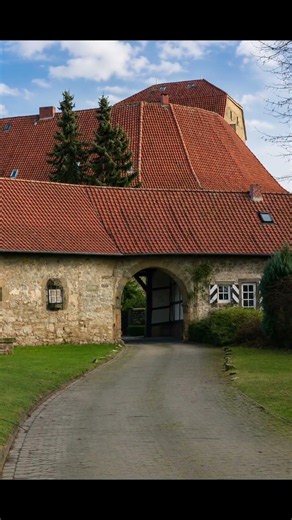 Schloss Jühnde in Niedersachsen erbaut vor 740 Jahren #burgen #history #geschichte #castle
