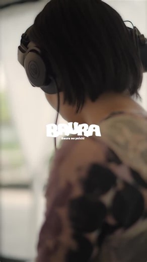 日の出屋製菓 on Instagram: "・ 2025.10.19 最高な出店者•出演者さんと今季最高のグルーヴ感でお届けするバウラの夜市♪ぜひお越しくださいませ🕺 ・ ・ ＼＼BAURAの夜市／／ 「あの景色、あの音楽、あの味。運河が繋ぐ新しい四日市の夜」 @yokkaichibaura ―――――――――――――――――――― 📅 10月19日（日）15:00～21:00 📍〒510-0052 三重県四日市市末広町５ ※「末広橋梁」近くの広場 🚗 駐車場アリ ―――――――――――――――――――― ●BAURA（バウラ）の夜市とは？ ―――――――――――――――――――― 哀愁漂う旧港の運河で、未来の四日市を想像する—— 時と人を繋げる BAURAの夜市。 有名アーティストがセレクトした音楽と、植物ハンターが手掛ける空間。 美味しい食事やお酒を、優しくライトアップされた運河沿いでお楽しみください。 大切な人と繋がる未来への思い出。 ひとりで過ごす贅沢な瞬間。 ―― 貴方だけのBAURAの夜市を。 ―――――――――――――――――――― ●アーティスト ―――――――