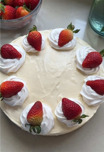 Delicious Cheesecake Recipe to Satisfy Your Sweet Tooth