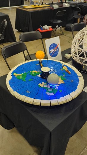 LEGO Sun, Earth and Moon #lego