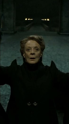 Professor McGonagall protects Hogwarts #HarryPotter