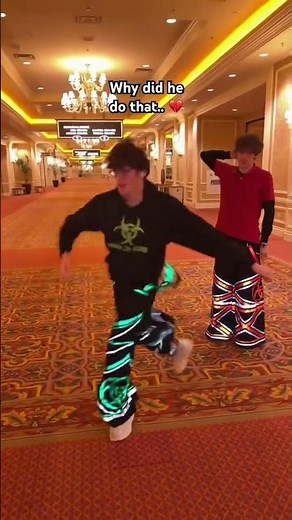 Roblox dancing with Kaye! He has a lot of amazing time dancing with me