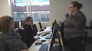 Black Hawk College helps students fill out the new FAFSA form