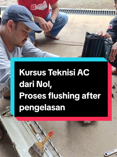 training proses flushing after reparasi pengelasan kebocoran freon, untuk membersihkan sisa kerak kotoran & liquid yg ada di dalam evaporator,.supaya penginapan maksimal #shiperteknik #trending #pelatihankerja #kursusac #fyp