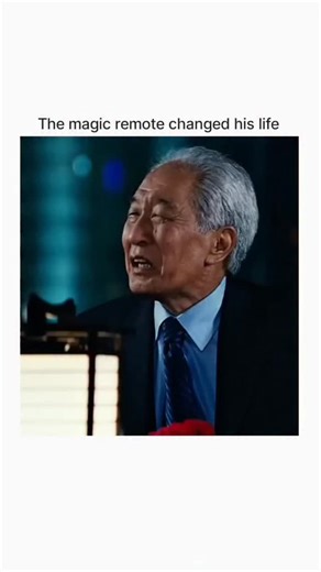 Everything Feed on Instagram: "🖱️ Click (2006) 🎭 Genre: Comedy • Fantasy • Drama ⏱️ Runtime: 1h 28m ⭐ Rating: 6.3/10 🎬 Director: Frank Coraci --- 👨 Cast: Adam Sandler • Kate Beckinsale • Christopher Walken --- 💡 Overview: A busy architect 🏗️ finds a magical remote control 📺🖱️ that can pause, rewind, or fast-forward life... but soon learns some things shouldn’t be skipped. ⏩💔 --- 💖 Why It’s Loved: 😂 Funny & heartwarming ✨ Magical concept 💭 Teaches life lessons 💞 Emotional family mome