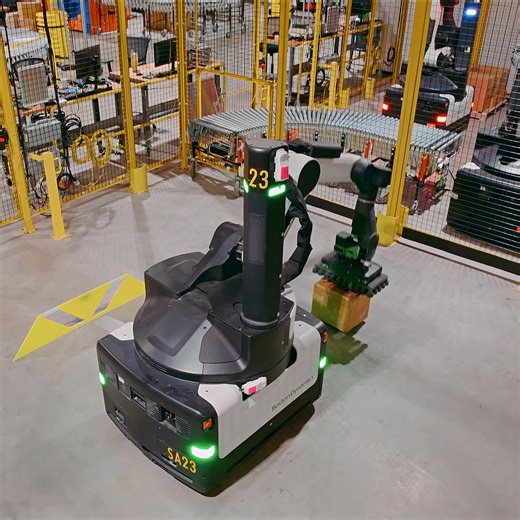 A Peek Inside Boston Dynamics' Stretch Lab Showcases Their Latest Warehouse Robot