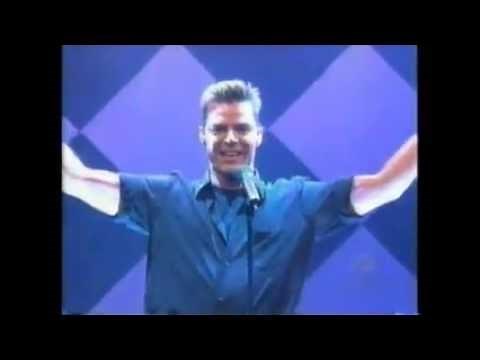 Ricky Martin on Jay Leno 1999 Livin La Vida Loca! Live on NBC