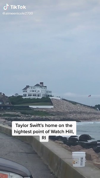 Exploring Taylor Swift's Stunning Rhode Island Mansion