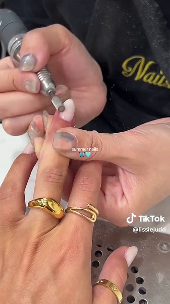 Beautiful Summer Nails Inspiration for 2023