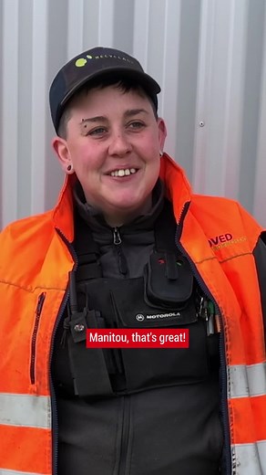 "#Manitou, that's great" 😁 Much more than a job, it's a real passion! ❤ oralie, a forklift operator in a recycling company, shares her passion for driving our #handling equipment 💪 FR- 💬 "#Manitou, c'est génial" 😁 Bien plus qu'un métier, c'est une véritable passion ! ❤ Coralie, cariste dans une entreprise de recyclage, vous partage sa passion de la conduite de nos engins de #manutention 💪 | Manitou across the world