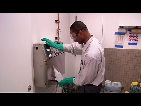 Introduction to Green Cleaning 1 of 8 (English)