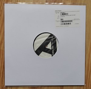 Neck Deep - The Peace And The Panic