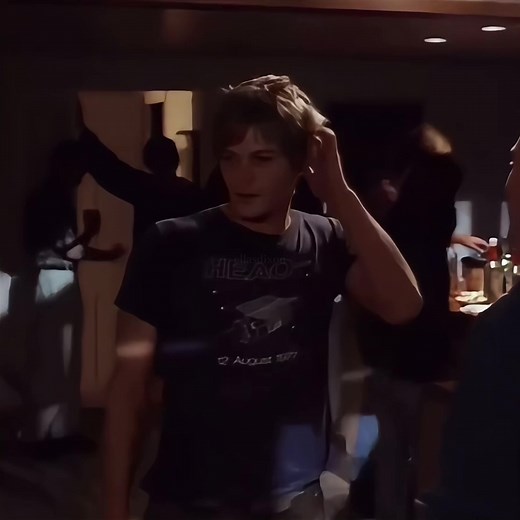 Floating 1997 Van Fanpage featuring Norman Reedus