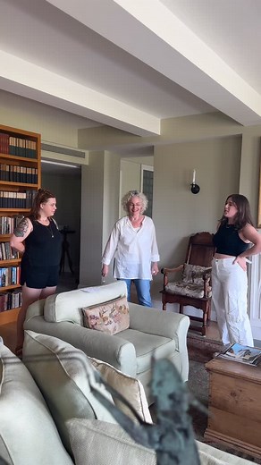 17K views · 66 reactions | Our very own sirens - Amy Irving, Olivia Ellen Lloyd, and Maggie Feldman - bedeviling listeners at the beginning of our O BROTHER, WHERE ART THOU? episode. Big thanks to @gabrieldavisbarreto for making this happen! | Blank Check with Griffin & David | Facebook