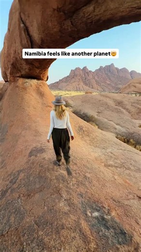 Namibia has to be one of the most unique places we’ve ever visited 🤯🇳🇦 This country truly feels like another planet! From the endless rolling sand dunes to the vibrant wildlife and fiery sunsets, every landscape looked completely different and equally breathtaking. We spent 9 days exploring and it honestly felt like living inside a dream! From stargazing to watching elephants playing in the water, and oryx walking right past our lodge in the middle of the desert 🏜️ Is Namibia on your bucket 