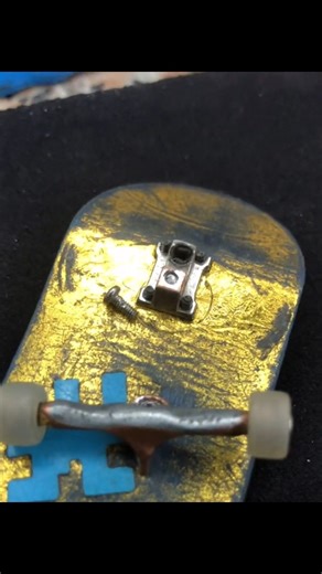 Game handboard on Instagram: "??? #fingerboard #fingerboarding #fingerboardingisfun #fb #skateboard #skate #skateboarder"