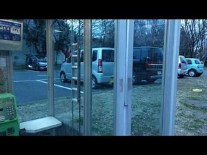 【初見】ドアが開く仕組みがひと目見て分かる公衆電話ボックス