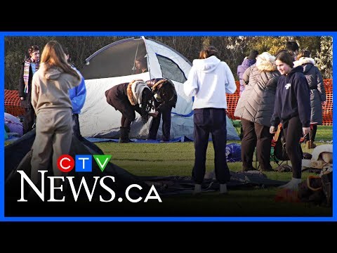 Students set up tents for ‘Night in the Cold’