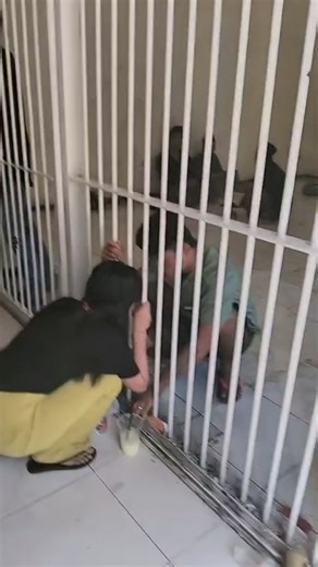 @Iin_bhawelL💃🏻 @Janda_Jahat💦 Sehat2 ya Jhek ghik tos ngantosan engkok pole ye se ngakana ngakan laju krn it kemarin yg terakhir aqw k situ maaf bgt 🙏🏻🙏🏻🙏🏻🙏🏻