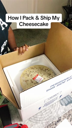 Shipping starts in September are you ready! #cheesecakes #shippingorders #smallbusinessowner #cheesecakelover #shippingtips #bakerytiktok #bakerybusiness #homebakerybusiness #htx #fyp #dessertlovers